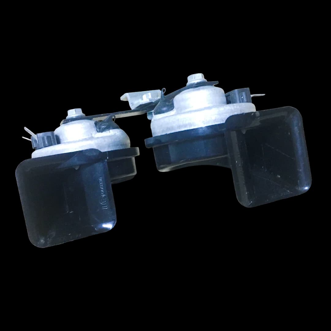 High-Quality OEM Pw856130 Car Trumpet for Gen2 Waja Manual & Automatic Transmissions - OEM Pw856130