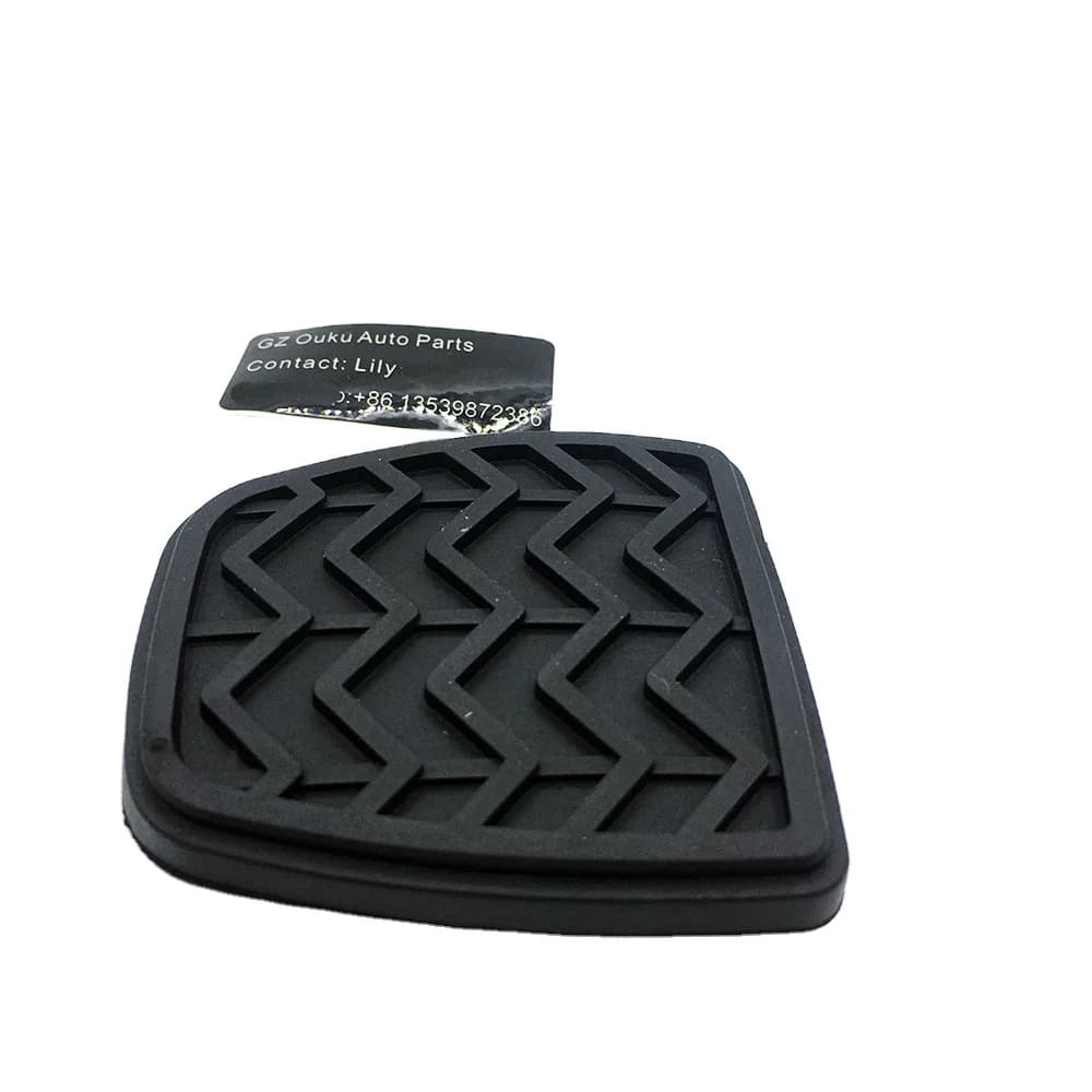 Brake Pedal Pad for Toyota Camry, Hilux, Land Cruiser, and More - High-Quality Replacement Part - OEM 3132152010