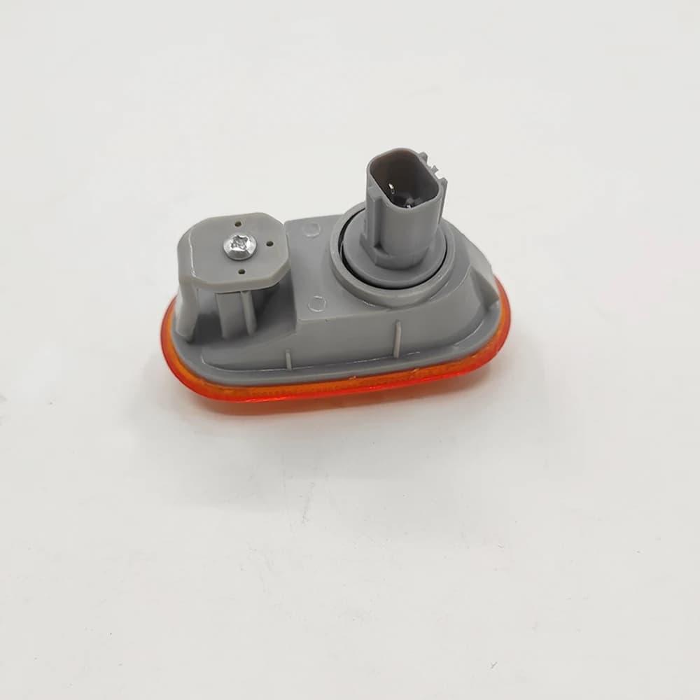 MB847540 Side Turn Lights for Colt Galant 6 VI L 200 Lancer 5 V 6 VI Pajero Yellow 12V MR191446 MB821172 CB21172 - OEM MB847540